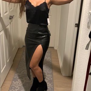 NWT black skirt 💕